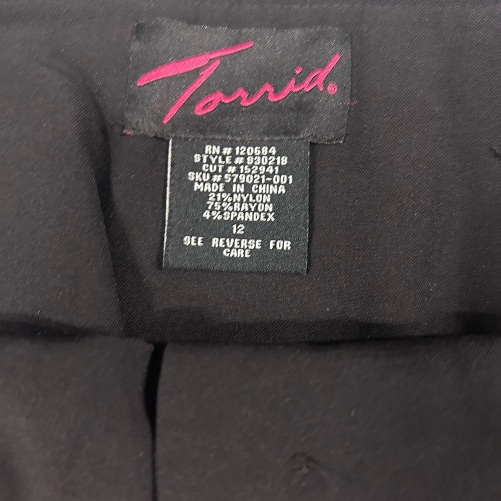 TORRID SZ 12 vintage 90s like new black pencil skirt stretch goth NICE! Rare - Picture 2 of 7